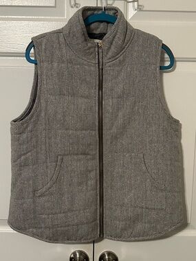 Mud Pie Gray Herringbone Quilted Vest with Gold Hardware